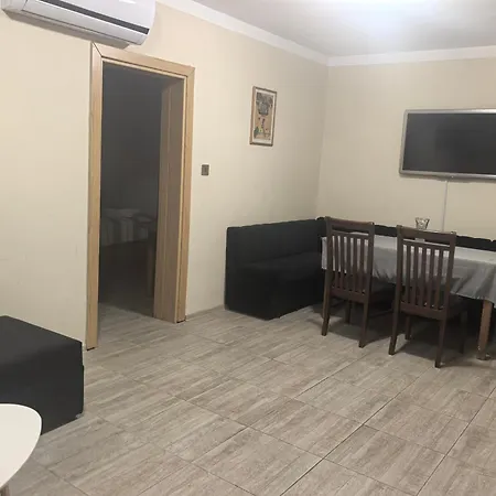 Zora Guest Aprtment Appartement *